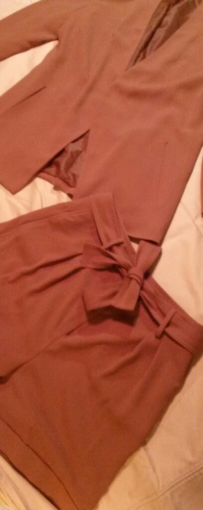 Women's suit